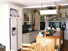 Artyzan Specialist Interior Painter and Kitchen Refurbishment Painting Photo